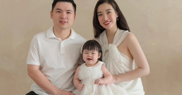 Hình ảnh và trang phục của gia đình