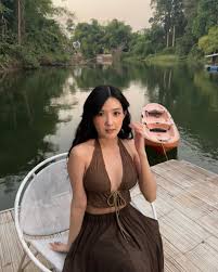 Phong Cách Thời Trang Táo Bạo